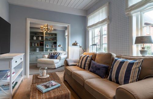 Nieblum House | von-Deska-Countryhouses-Reeder-Fluegel
