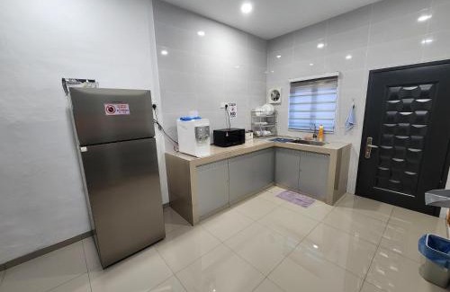 Mersing House | Voon 4 bedroom homestay Mersing 2