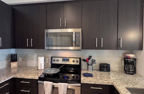 Grantville Apartment | Vora Mission Valley East: Tranquil San Diego 1BR with WiFi & AC