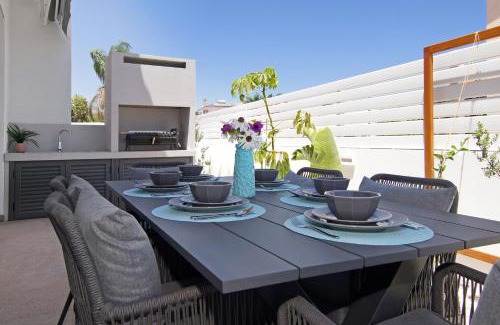 Ayia Thekla House | Votsalo Villa - 30m from Med Sea