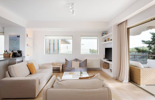Vouliagmeni Apartment | Vouliagmeni Serenity Residence