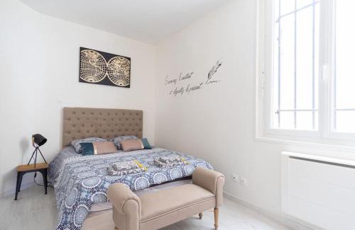 Anatole France Danton Apartment | Voyages Voyages - Proche gare