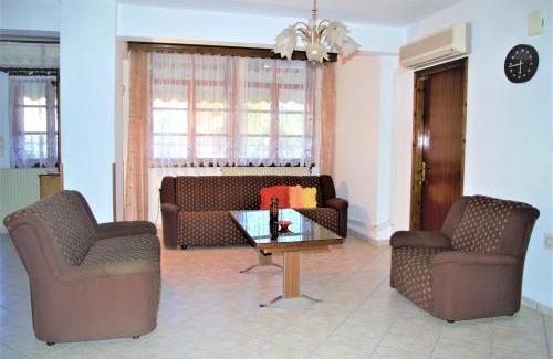 Skala Sotiros House | Vranas Property