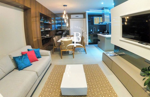 Governador Celso Ramos Apartment | Vrbo Property