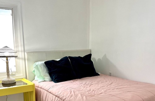 Port Stanley Cottage | Vrbo Property