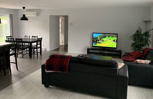 Mauricie House | Vrbo Property