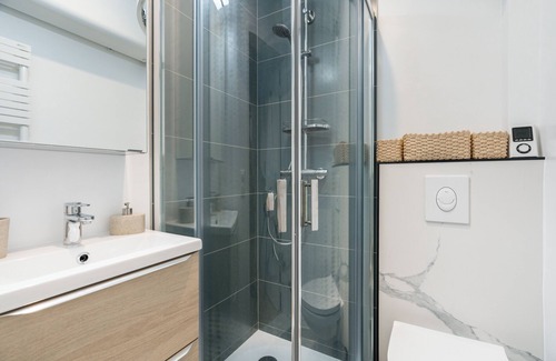 13th Arrondissement Gobelins Apartment | Vrbo Property