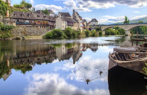 Saint Martial Entraygues House | Vrbo Property