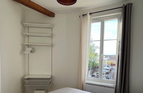 Clamart Apartment | Vrbo Property