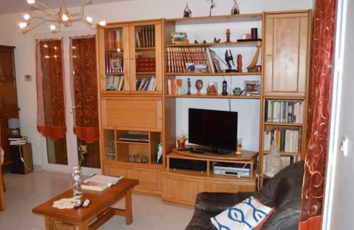 Hauterives House | Vrbo Property
