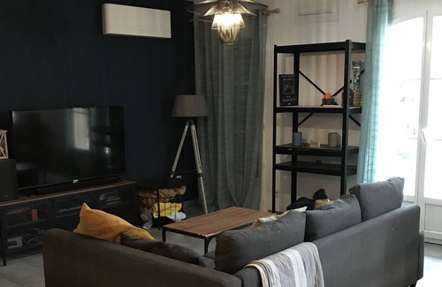 La Mole Apartment | Vrbo Property