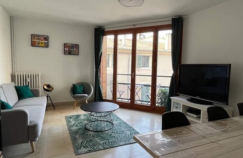 Quartier Administrations Apartment | Vrbo Property