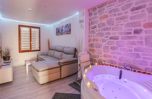 Neuville-sur-Saone House | Vrbo Property
