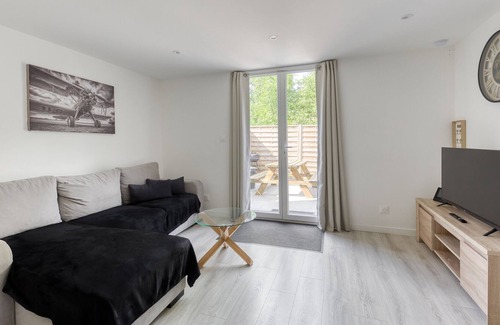 Mauperthuis House | Vrbo Property