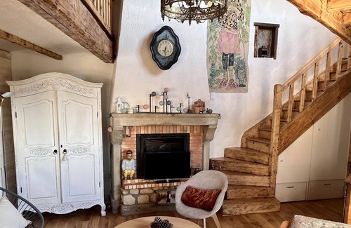 Vic-le-Comte House | Vrbo Property