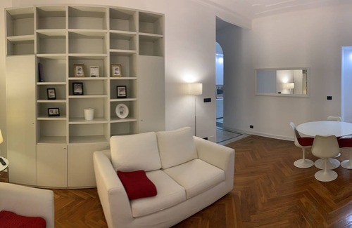 San Salvario Apartment | Vrbo Property