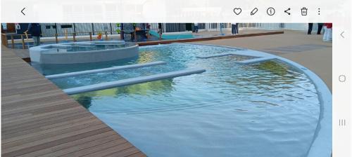 Leon House | vsp arbousiers B07