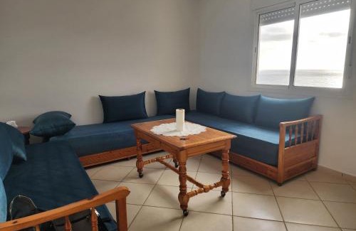 Plage des Nations Apartment | Vue extra sur la Mer