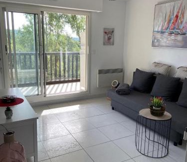 Villers-sur-Mer Apartment | Vue mer et verdure