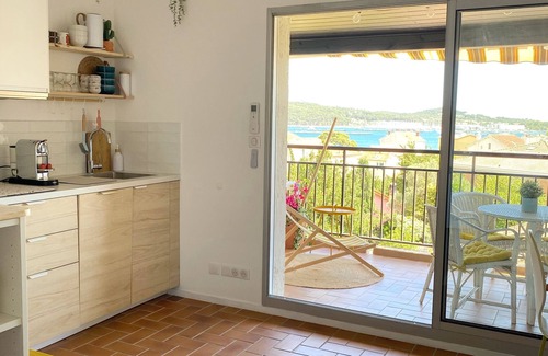 Tamaris Apartment | Vue Mer. Vacances Idéales en Famille Dans Résidence Avec Piscine