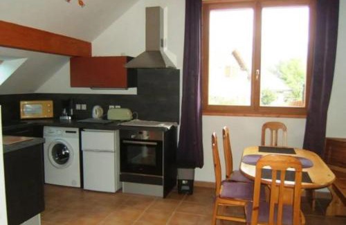 Les Sagnieres Apartment | Vue sur embrun lac de serre-ponçon