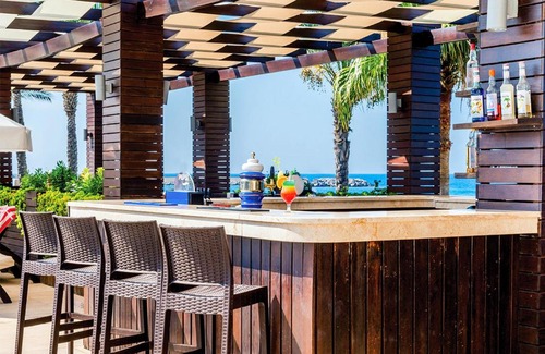 Kyrenia Hotel | VUNI PALACE PREMIUM HOTEL & SPA & Casino Beachfront Location !
