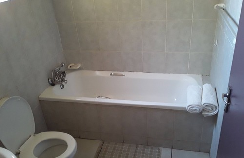 Manzini Bed & Breakfast | Vuya Nathi Bed & Breakfast