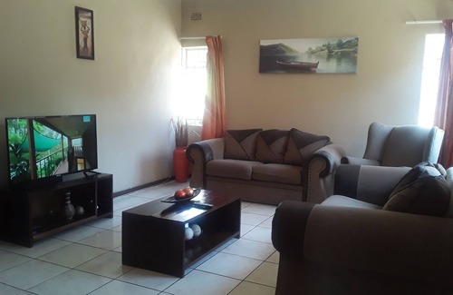 Manzini Bed & Breakfast | Vuya Nathi Bed & Breakfast
