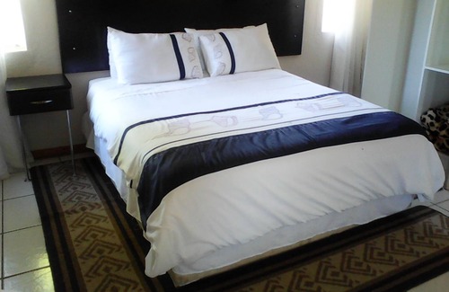 Manzini Bed & Breakfast | Vuya Nathi Bed & Breakfast