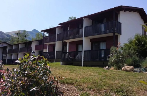 Urcuray Apartment | VVF Basque Country Saint-Étienne-de-Baïgorry * - 2 Rooms 4 People 1 baby