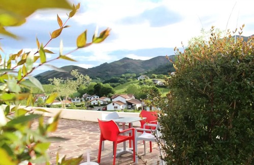 Sare Apartment | VVF Basque Country Sare La Rhune * - 2 Room Apartment 4 People