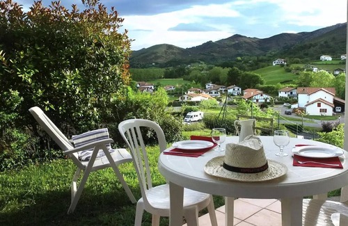 Sare Apartment | VVF Basque Country Sare La Rhune * - 2 Room Apartment 4 People