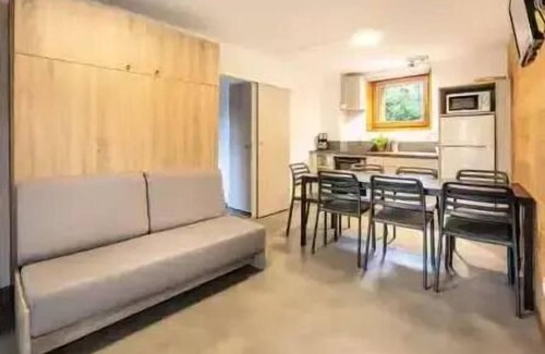 Saint-Leger-les-Melezes Apartment | VVF Les Écrins Saint-Léger-les-Mélèzes - Apartment "Rez de jardin" 3 rooms 7 people