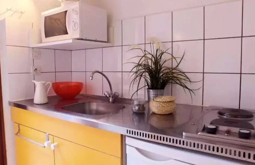 Saissac Apartment | VVF The Cathar Country Carcassonne - 4 Room Gîte 8 People 2 babies