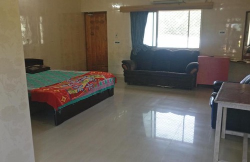 Mahabalipuram Beach House | VVV SATHISH GUEST HOUSE
