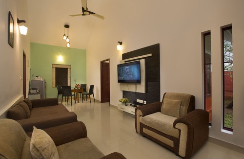 Kunnathidavaka Hotel | Vythiri Holiday Resorts