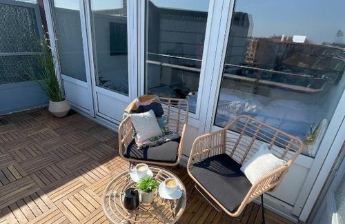 Braunschweig City Center Apartment | W&D Living-Tête de Fleur-Balkon über Schloßarkaden
