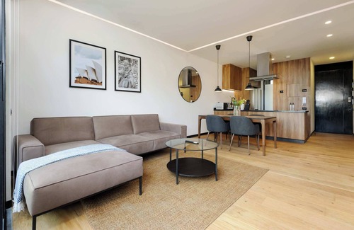 Doctores Apartment | w* | Fabulous 1BR with Elegant Balcony in Roma Nte