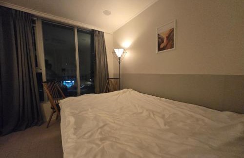 Sungin-dong Apartment | W House 201