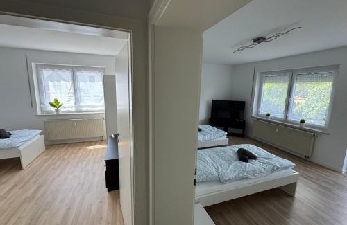 Biberbach Apartment | W&P Living Wohnung mit Balkon Parkplatz