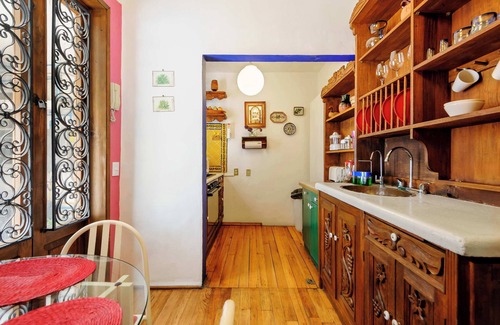 Hipodromo Apartment | w* | Practical 2BR w/Fantastic Deco in Condesa
