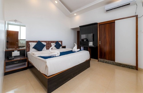 Saunta Vaddo Hotel | W.S BEACH RESORT & SPA
