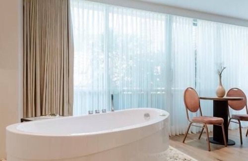 El Poblado House | w* | Stylish Loft Superior Twin in Medellin