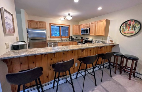 Bretton Woods Condo | W74 cozy spacious 2-bedroom Bretton Woods home close to Mt Washington Hotel