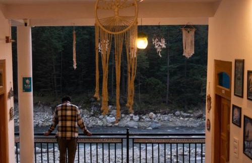 Kasol Hostel | Wabi Sabi Riverside Hostel