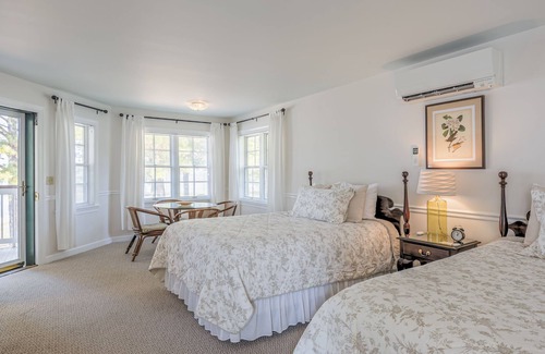 McDaniel Hotel | Wades Point Inn