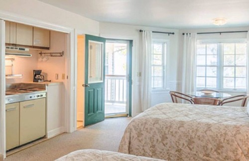 McDaniel Hotel | Wades Point Inn