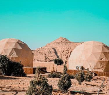Wadi Rum Hotel | wadi rum golden camp