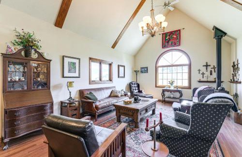 Creede House | Wagon Wheel Hideaway Near Fishing in Creede!