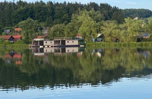 Waldkirchen Boat Rental | Waidlerland Hausboot 1